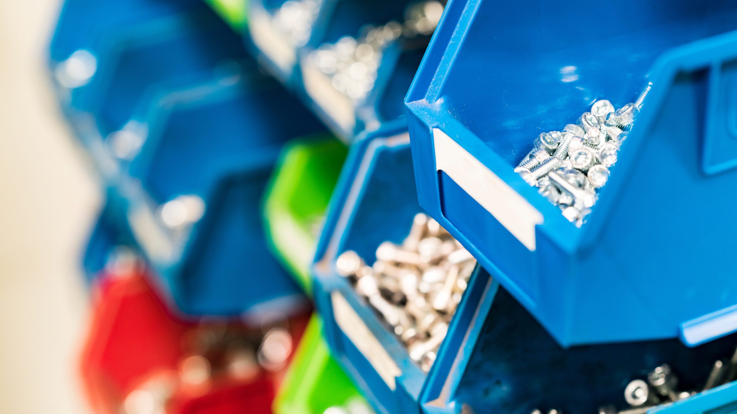 Kan-Ban bins depicting Robinson Rubber's packaging capabilities